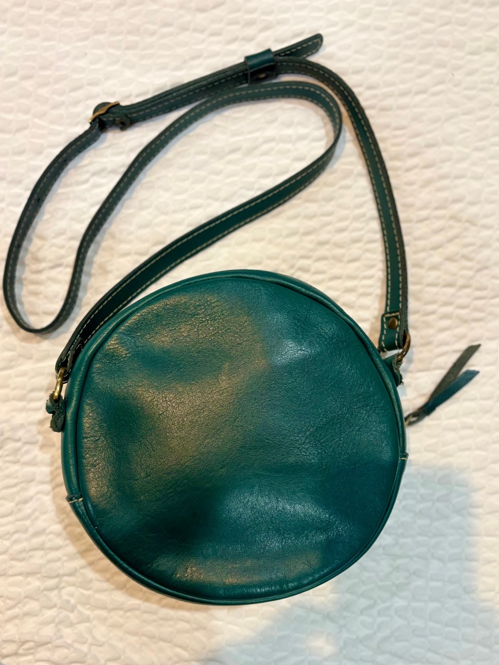 Portland Leather Goods Large Round Crossbody Bag Retired Color Peacock EUC 9X9 - Picture 2 of 11